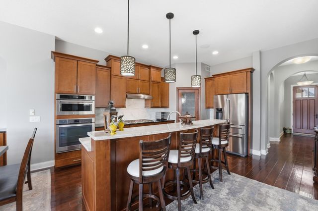 8808 Lake Riley Drive, Chanhassen, MN 55317