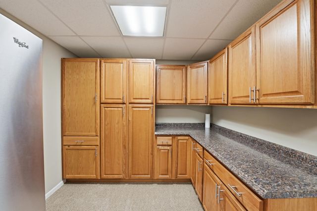 8808 Lake Riley Drive, Chanhassen, MN 55317