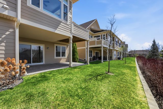8808 Lake Riley Drive, Chanhassen, MN 55317