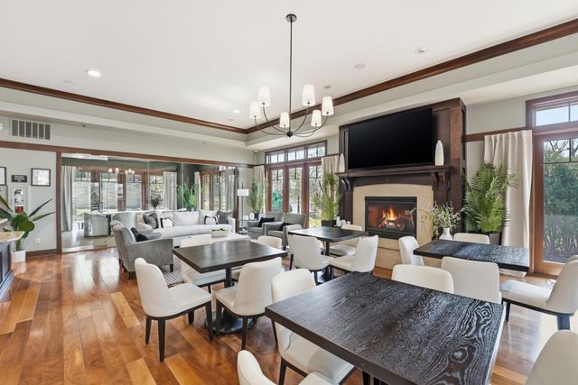 8808 Lake Riley Drive, Chanhassen, MN 55317