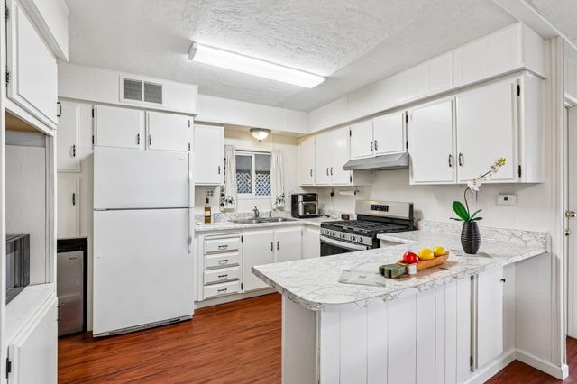 1349 Via Deste 80, Livermore, CA 94551