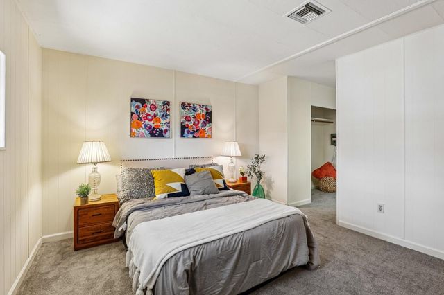 1349 Via Deste 80, Livermore, CA 94551