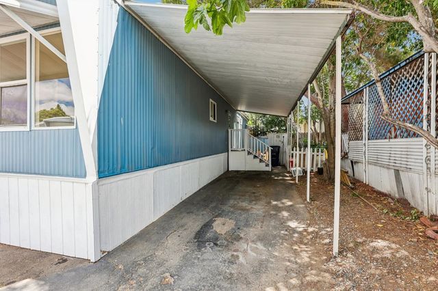 1349 Via Deste 80, Livermore, CA 94551