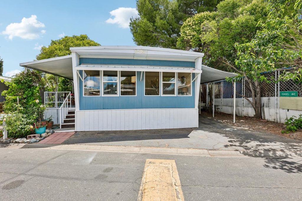 1349 Via Deste 80, Livermore, CA 94551