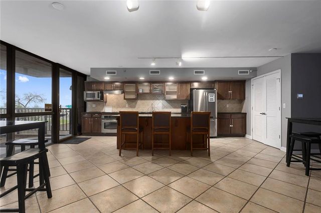 600 Admiral Boulevard 601, Kansas City, MO 64106