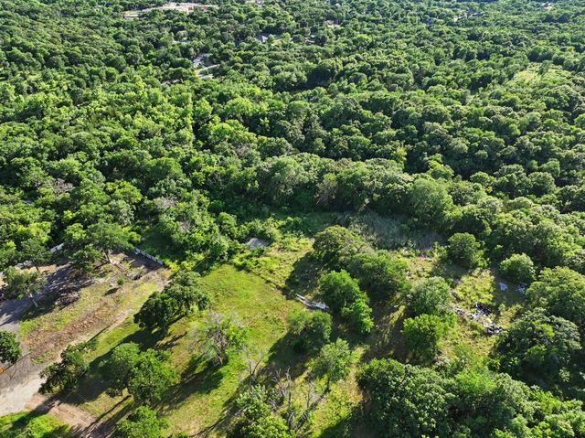830 E Morgan Street, Denison, TX 75021