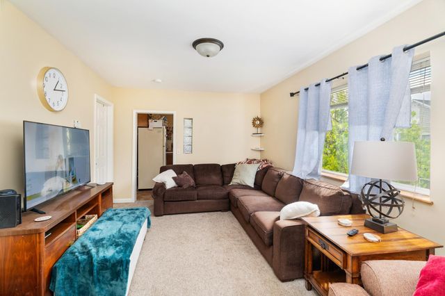 1910 Greysolon Road, Duluth, MN 55812