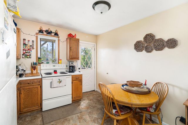 1910 Greysolon Road, Duluth, MN 55812