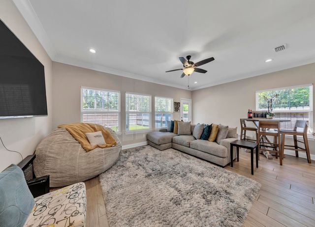 1200 French Quarter Way, Fort Walton Beach, FL 32547