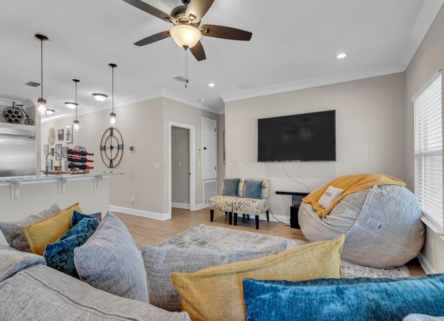 1200 French Quarter Way, Fort Walton Beach, FL 32547