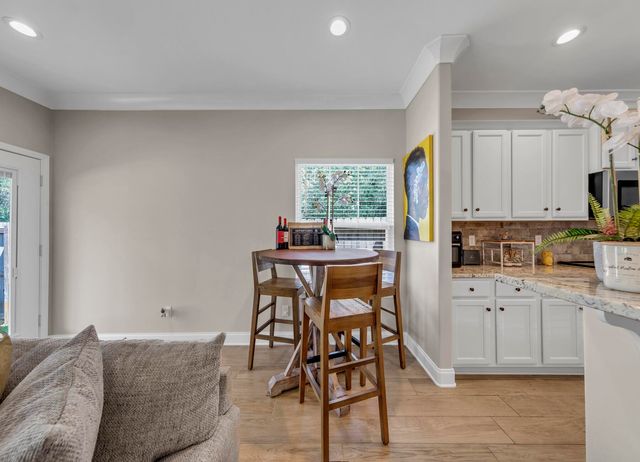 1200 French Quarter Way, Fort Walton Beach, FL 32547