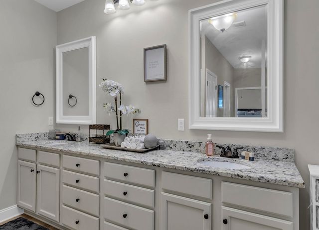 1200 French Quarter Way, Fort Walton Beach, FL 32547