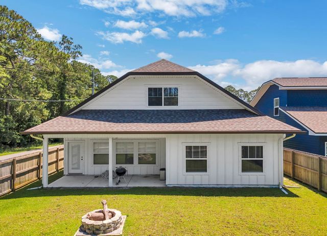 1200 French Quarter Way, Fort Walton Beach, FL 32547