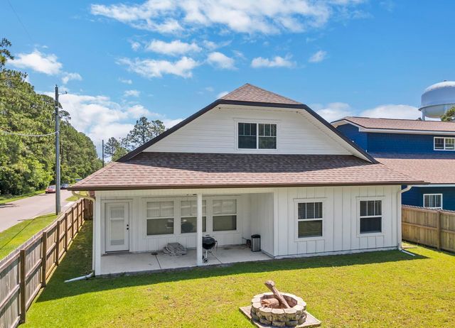 1200 French Quarter Way, Fort Walton Beach, FL 32547