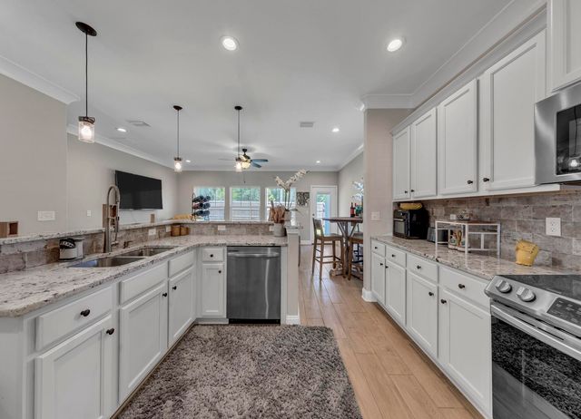 1200 French Quarter Way, Fort Walton Beach, FL 32547