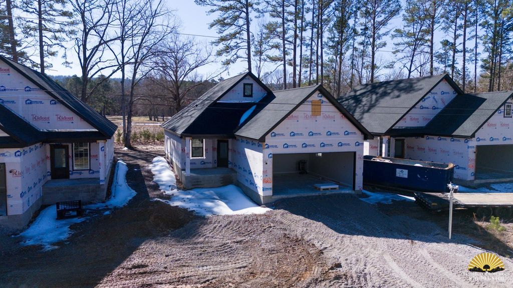 20 Diane's Loop, Heber Springs, AR 72543