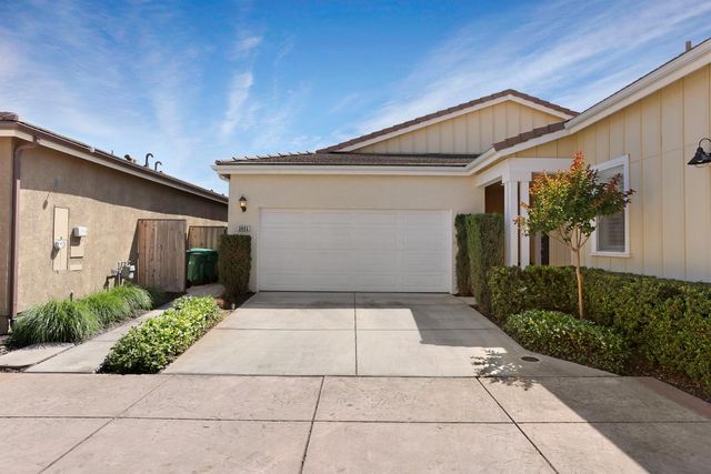 2662 Veneto Ct, Lodi, CA 95242