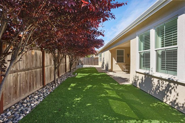 2662 Veneto Ct, Lodi, CA 95242
