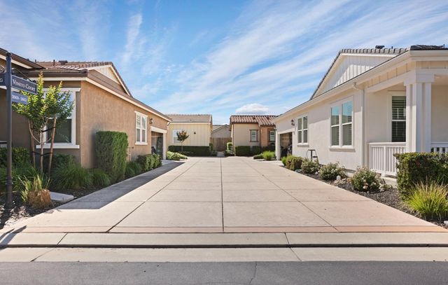 2662 Veneto Ct, Lodi, CA 95242