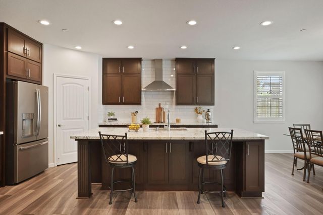 2662 Veneto Ct, Lodi, CA 95242