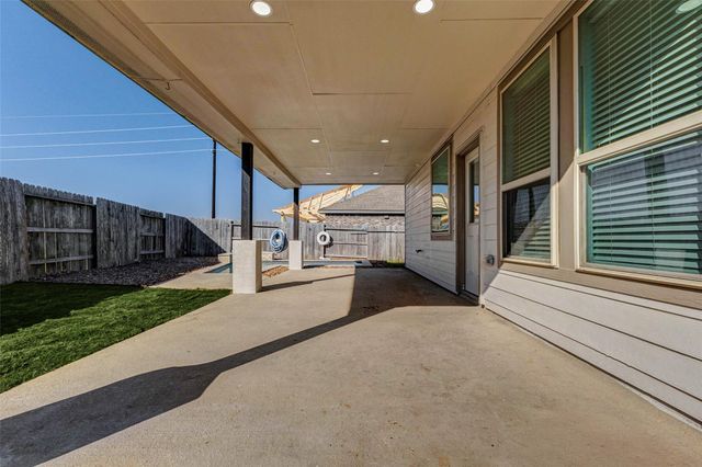 26043 Quiet Field Court, Richmond, TX 77406
