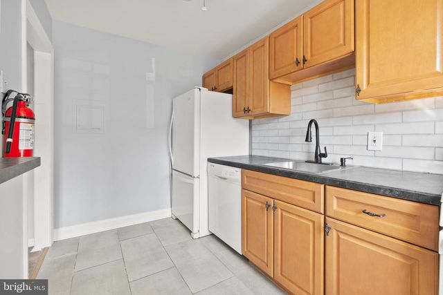 114F CHERRY PARKE, Cherry Hill, NJ 08002