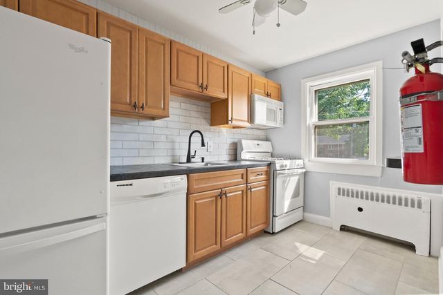 114F CHERRY PARKE, Cherry Hill, NJ 08002