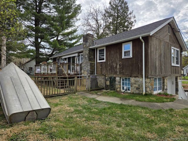 14 Lowell Road, Carmel, NY 10512