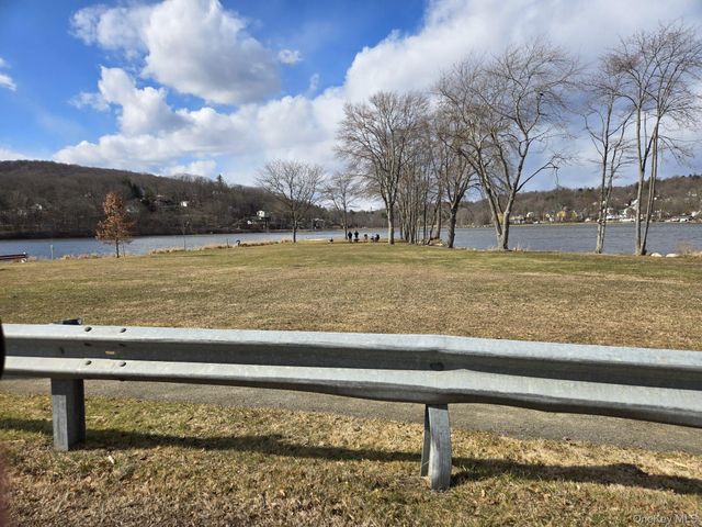 14 Lowell Road, Carmel, NY 10512
