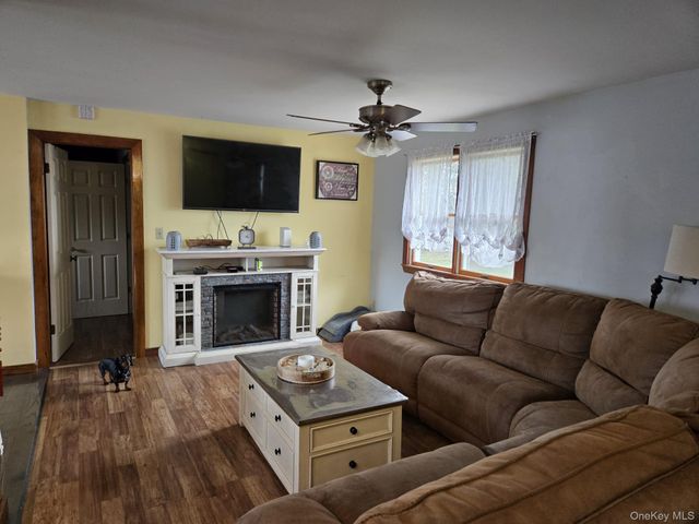 14 Lowell Road, Carmel, NY 10512