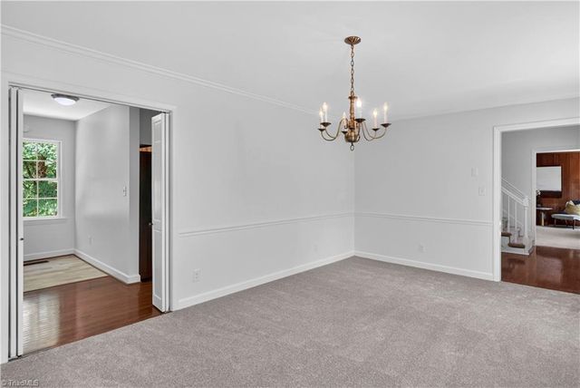 7015 Woodlark Court, Clemmons, NC 27012