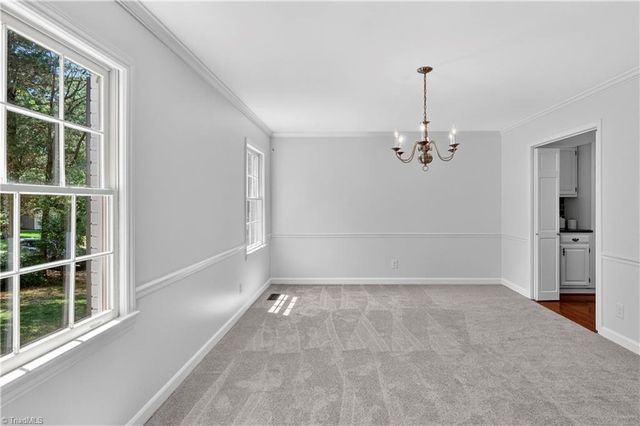 7015 Woodlark Court, Clemmons, NC 27012