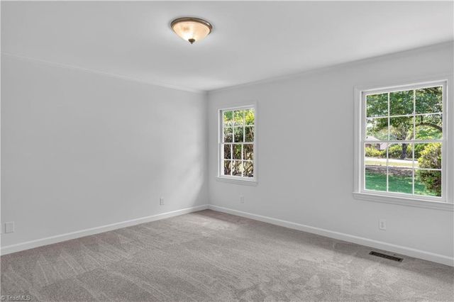 7015 Woodlark Court, Clemmons, NC 27012