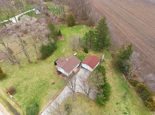 11530 S Il Route 23, Marengo, IL 60152