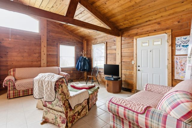 11530 S Il Route 23, Marengo, IL 60152