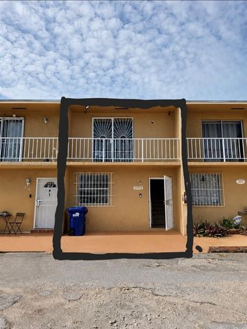 10972 SW 4th Street J2, Sweetwater, FL 33174