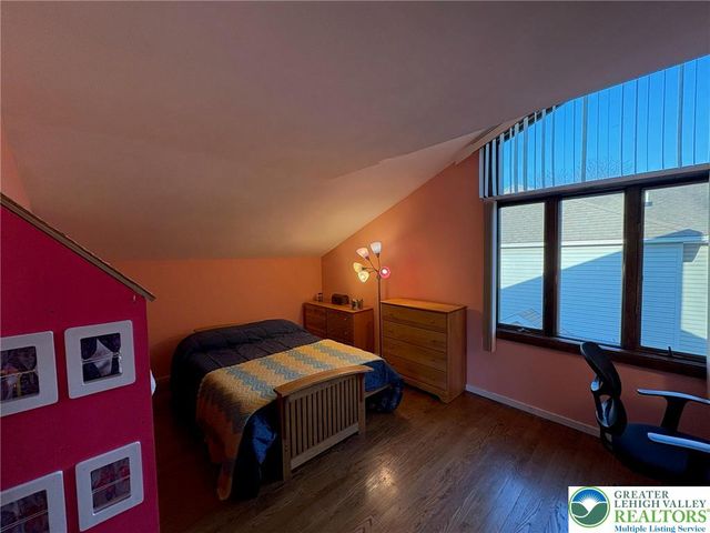 3034 West Whitehall Street, Allentown City, PA 18104