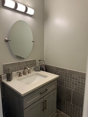 9 Amy Way, Concord, NH 03303