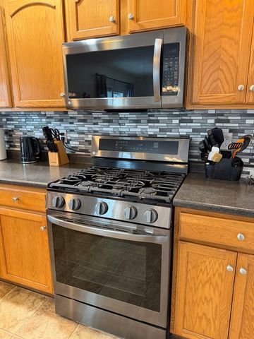 9 Amy Way, Concord, NH 03303