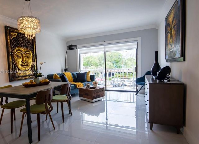 1650 NE 115th St 302, Miami, FL 33181