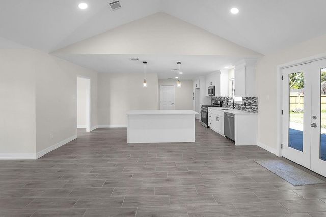 13907 Duncannon Drive, Houston, TX 77015