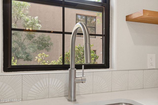 5326 N Paseo De La Terraza, Tucson, AZ 85750