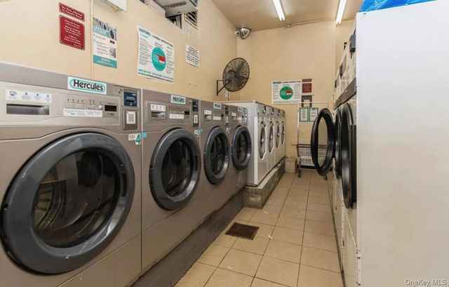 83 Finch 2B, Islip, NY 11751