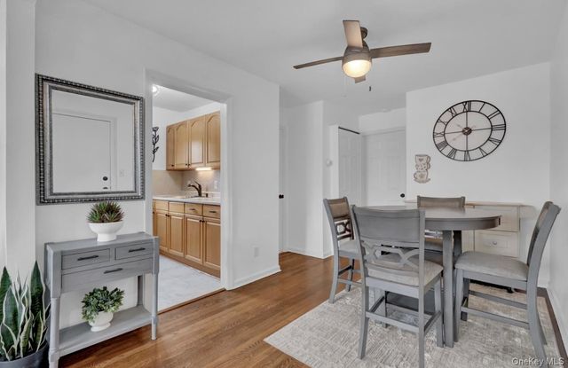 83 Finch 2B, Islip, NY 11751