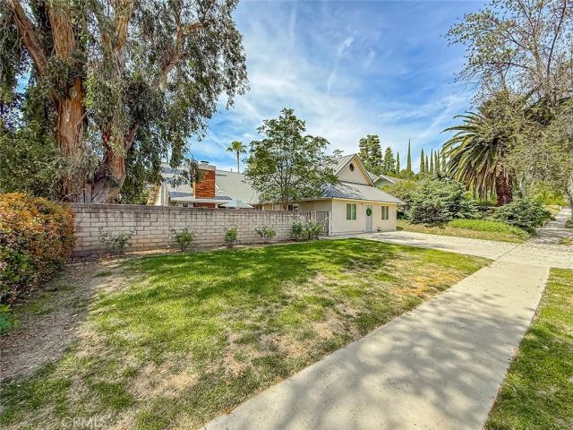 8371 Capistrano Avenue, West Hills, CA 91304