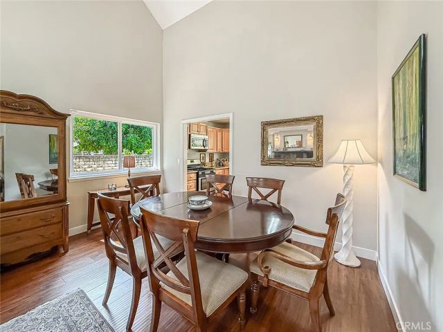 8371 Capistrano Avenue, West Hills, CA 91304