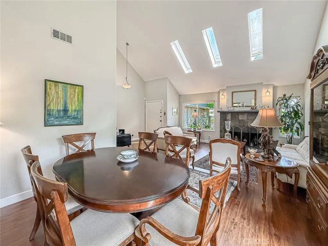 8371 Capistrano Avenue, West Hills, CA 91304