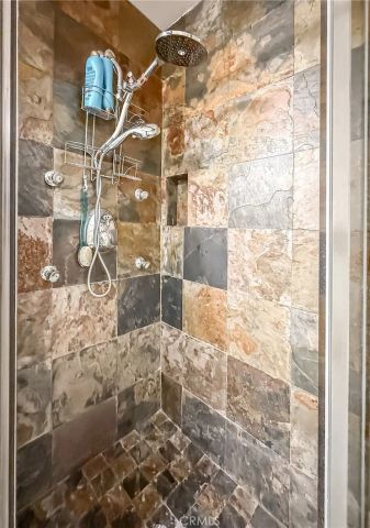 8371 Capistrano Avenue, West Hills, CA 91304