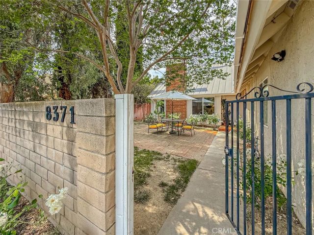 8371 Capistrano Avenue, West Hills, CA 91304