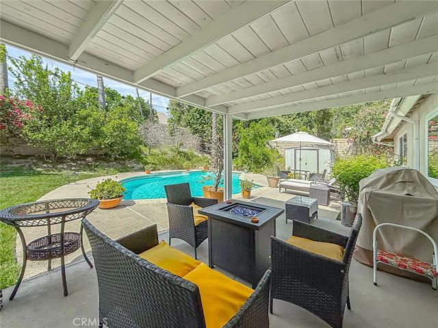 8371 Capistrano Avenue, West Hills, CA 91304